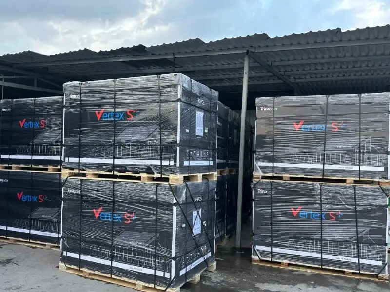 Pin năng lượng mặt trời Trina 580W 1591 Pin năng lượng mặt trời Trina 580W