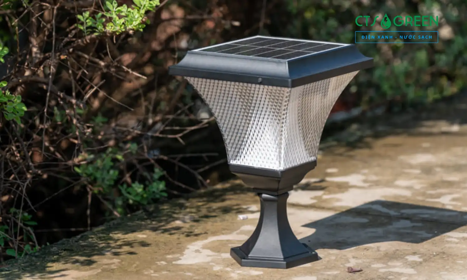 Đèn trụ rào sân vườn năng lượng mặt trời TS34TR