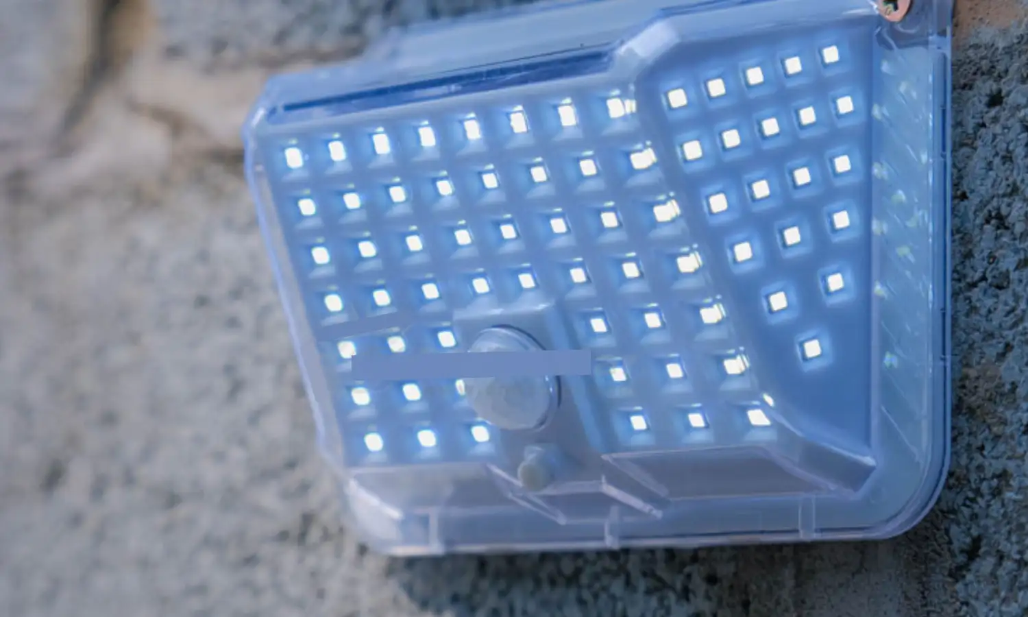 Đèn LED treo tường năng lượng mặt trời TT07 - N