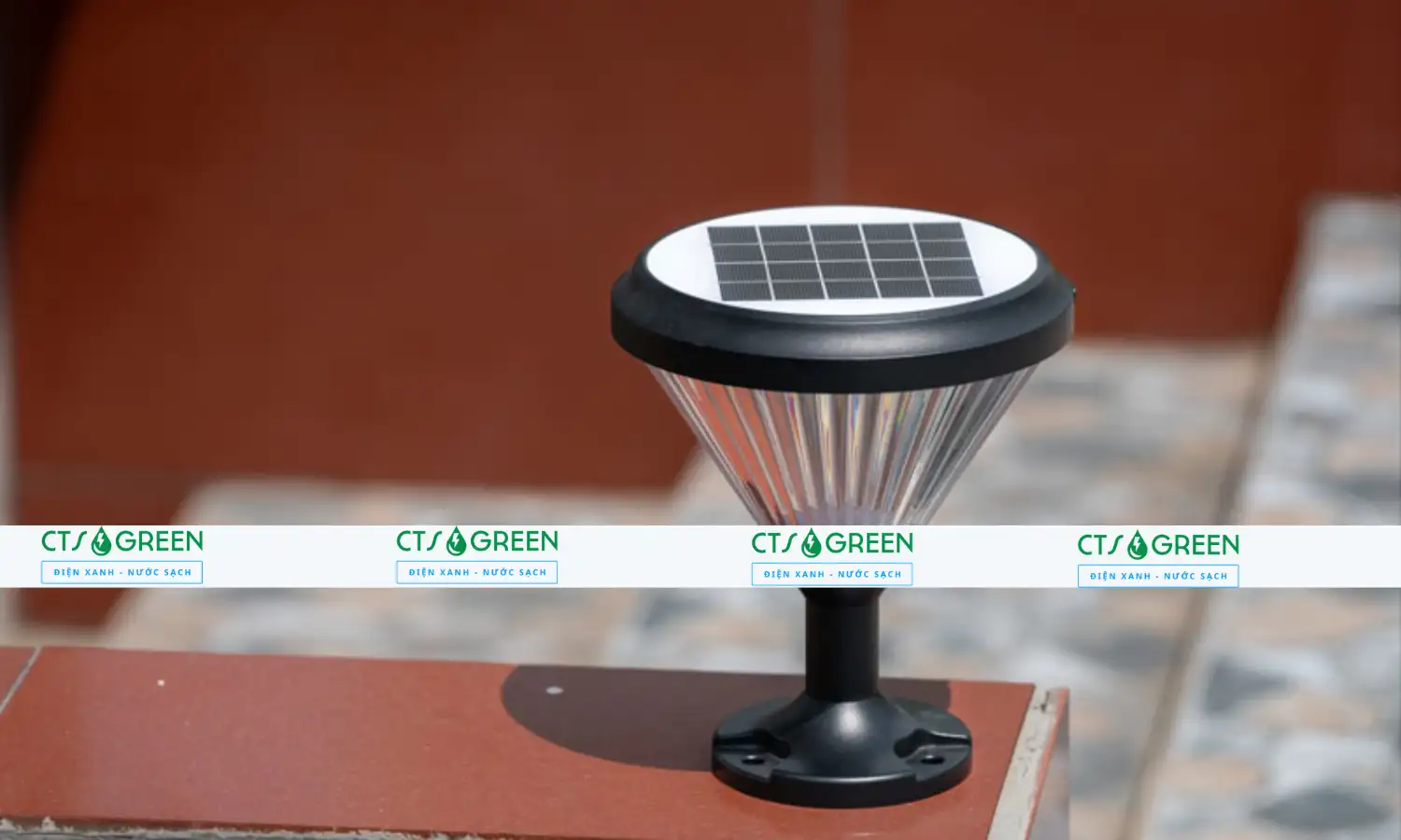 Đèn Cắm Đất Năng Lượng Mặt Trời CD07TR