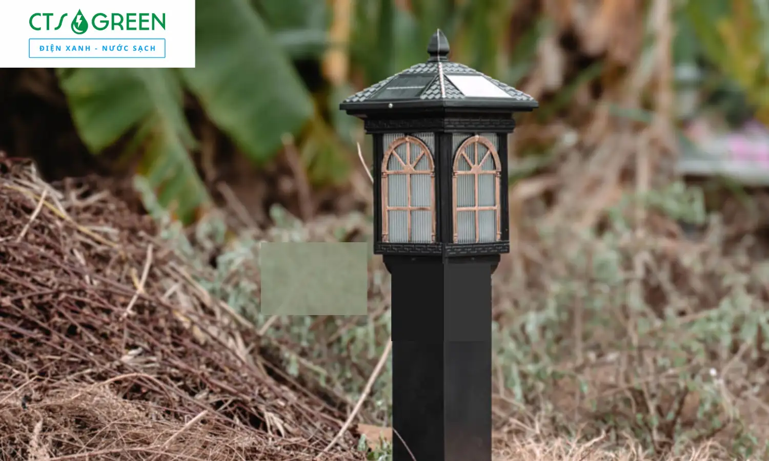 Đèn trụ sân vườn năng lượng mặt trời TS22D