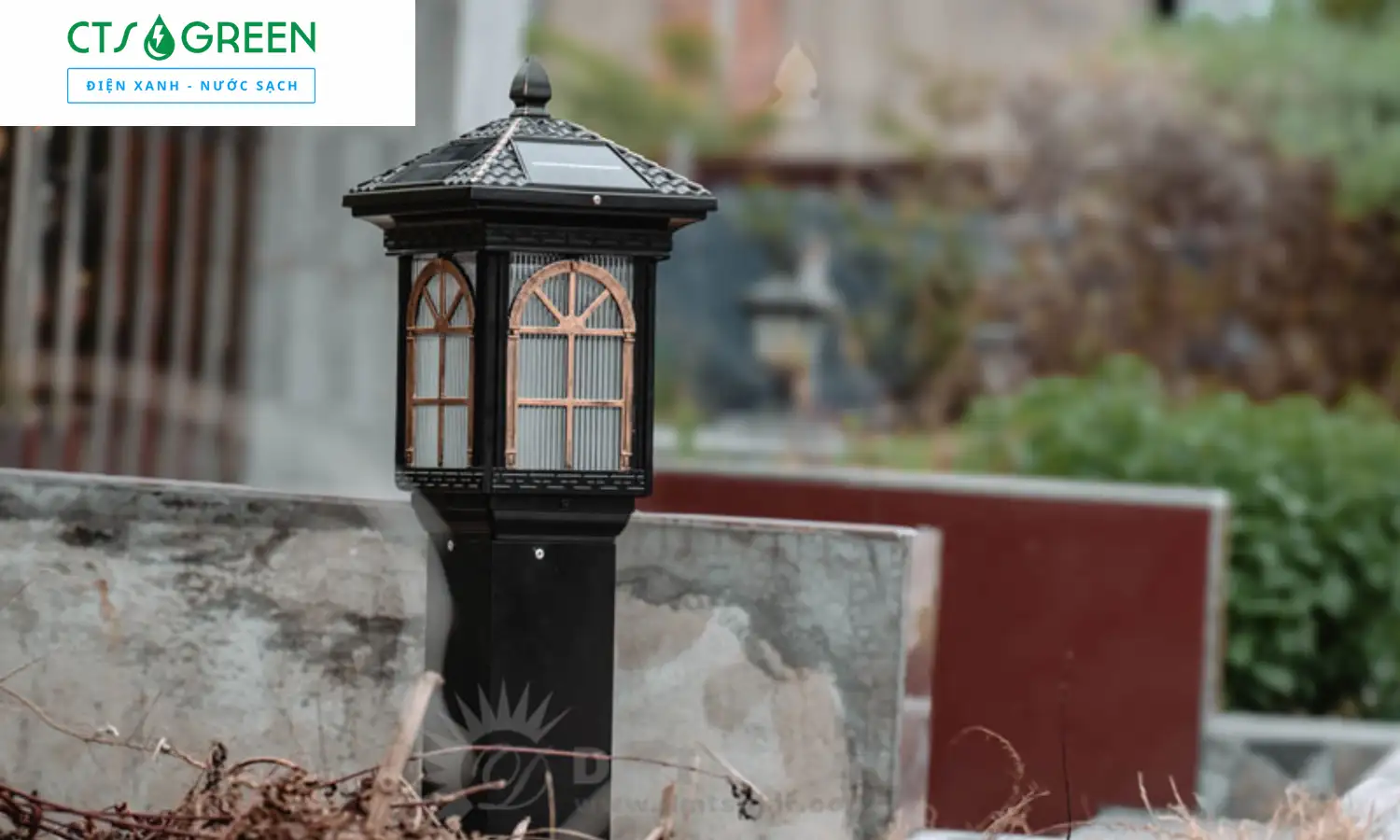 Đèn trụ sân vườn năng lượng mặt trời TS22D