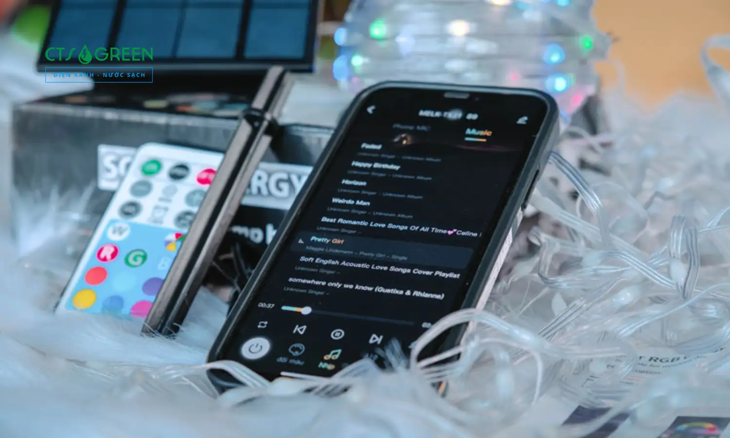 Đèn đom đóm năng lượng mặt trời sử dụng APP điện thoại