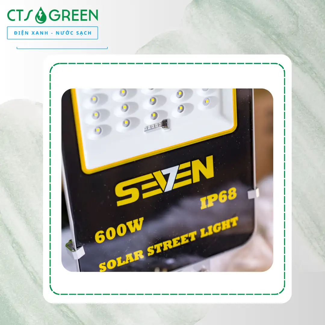 Đèn đường năng lượng mặt trời 600W Seven D-SE600A 4148 Đèn đường năng lượng mặt trời 600W Seven D-SE600A