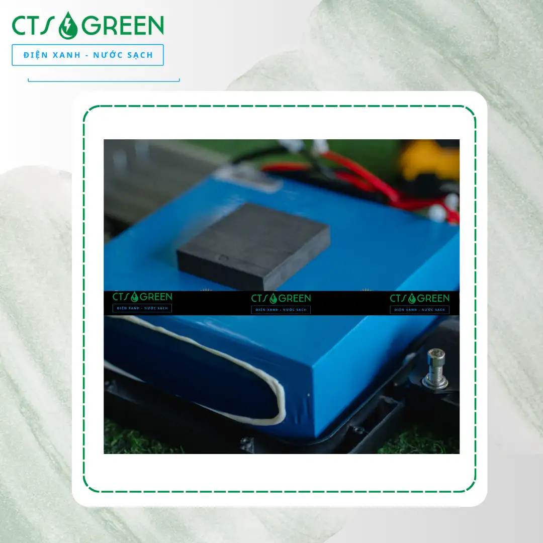 Đèn đường năng lượng mặt trời dự án 100W 4647 Đèn đường năng lượng mặt trời dự án 100W