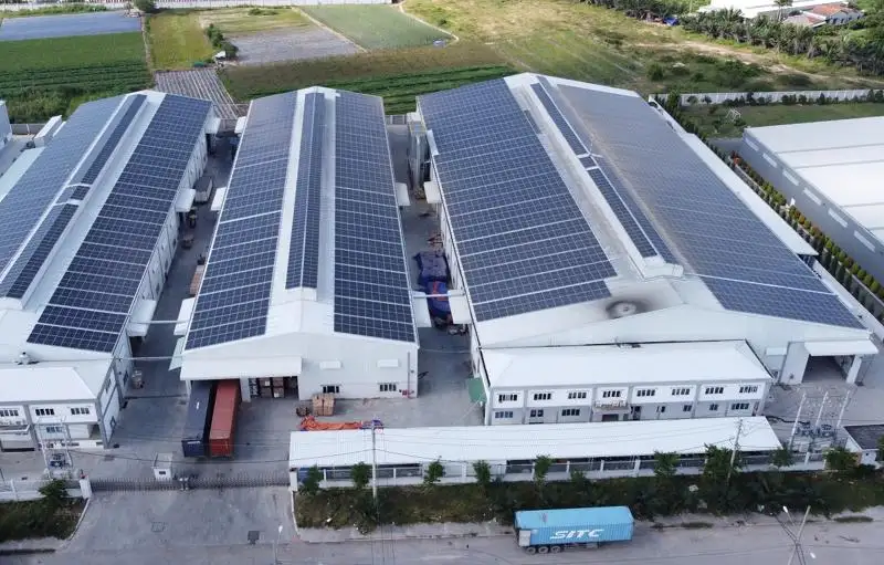 Điện mặt trời Quận 1 – Tối ưu chi phí vận hành cho doanh nghiệp 7597 Phát triển điện mặt trời quận 1 tại các doanh nghiệp