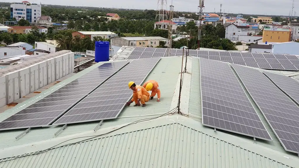 Doanh nghiệp mong mỏi chính sách điện mặt trời mới
