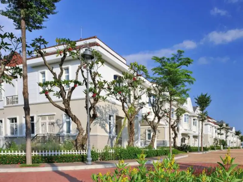 Đặc điểm cấu trúc nhà ảnh hưởng đến hệ thống điện mặt trời nhà phố quận 7