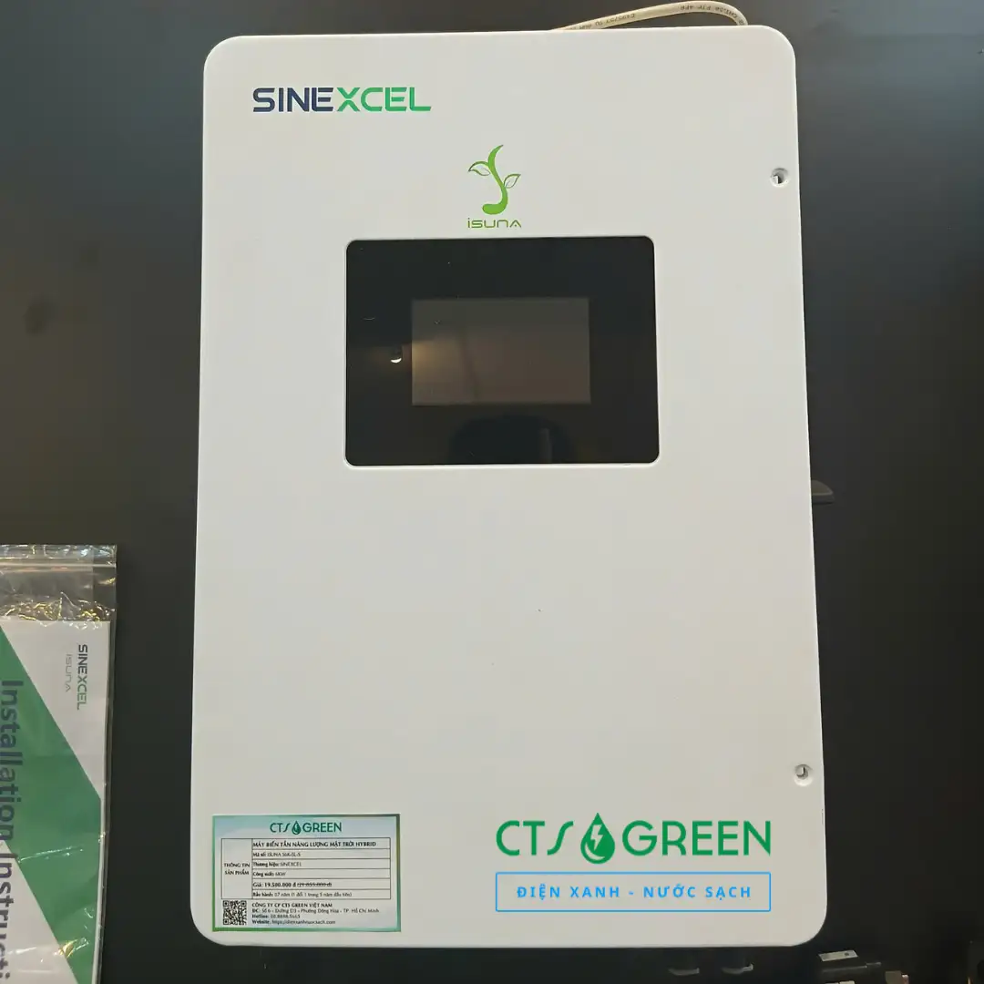 Biến tần Inverter Hybrid Isuna 6kW S6K-SL-S đang trưng bày tại Showroom CTS Green