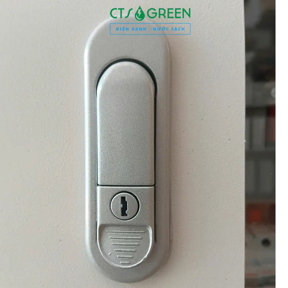 Tủ phân phối điện năng lượng mặt trời hybrid 5-8Kw 8423 Các chi tiết tủ điện Hybrid